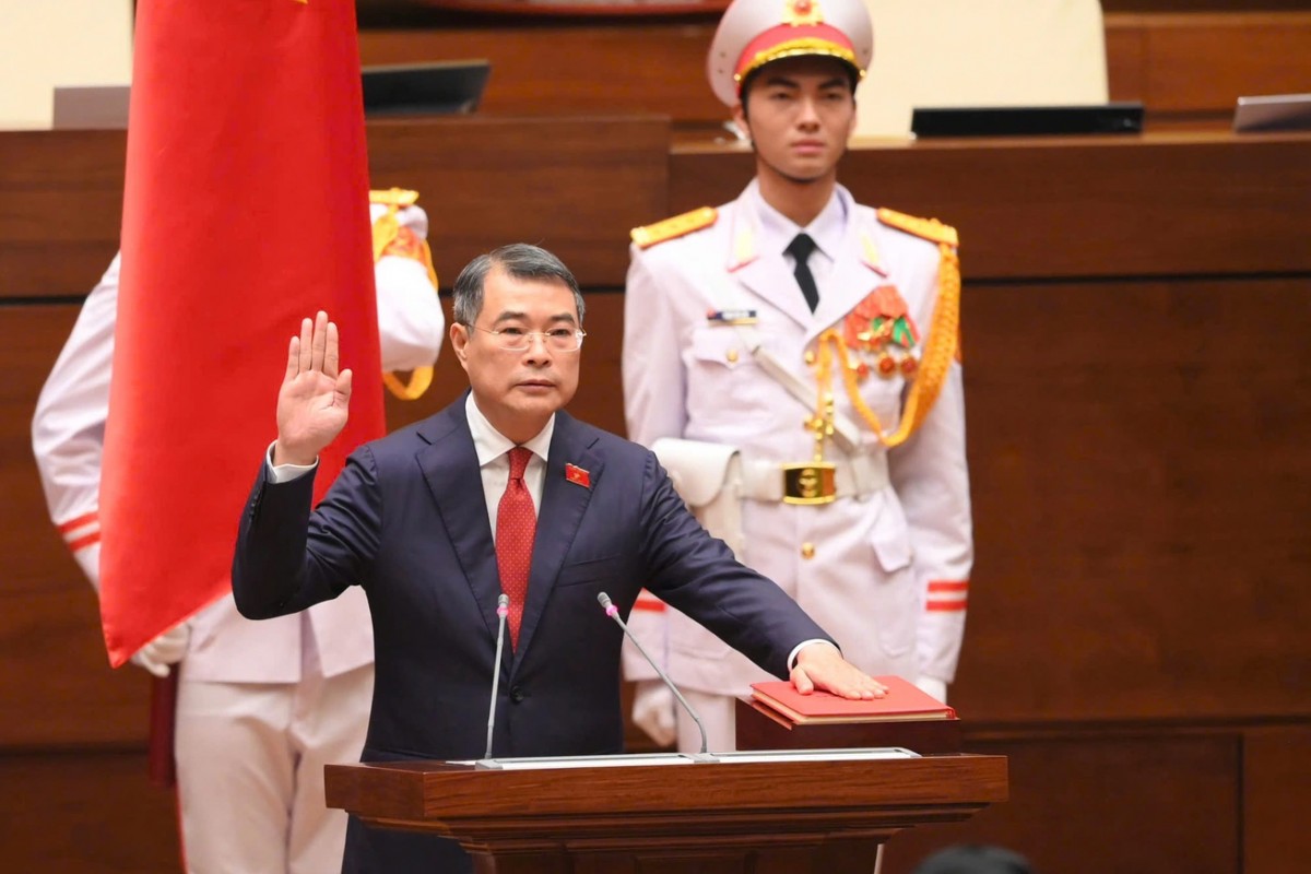 Tân Thủ tướng Chính phủ Lê Minh Hưng tuyên thệ.