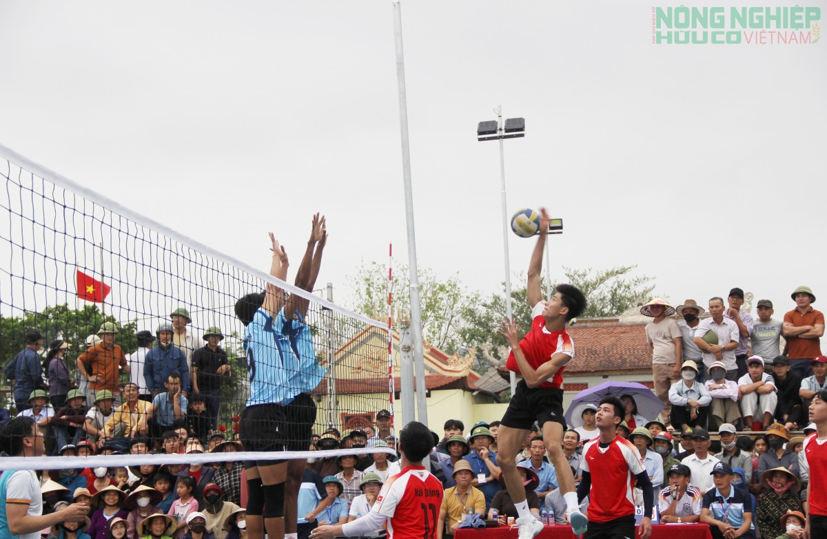 Trang trọng khai hội Đền Canh, xã Bình Minh lần thứ nhất năm 2026