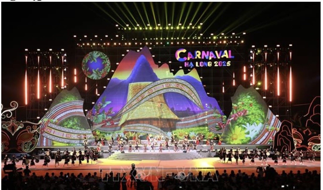 Quảng Ninh “nâng cấp” Carnaval Hạ Long: Cú hích lớn cho phát triển công nghiệp văn hóa