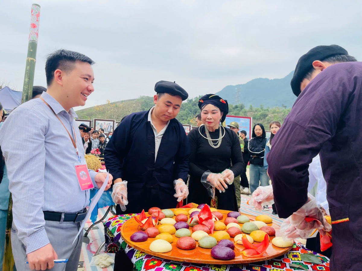 Lào Cai: Tăng cường các giải pháp bảo đảm an toàn thực phẩm mùa lễ hội