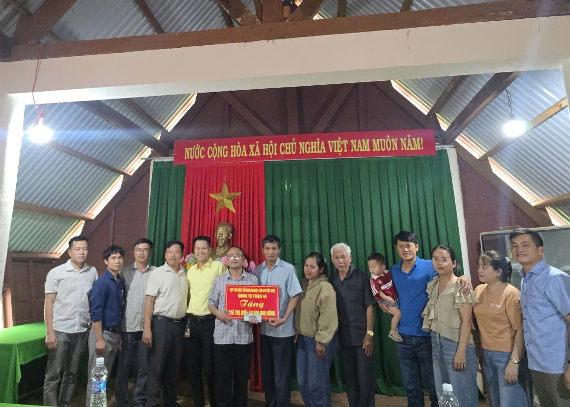 Ánh sáng nghĩa tình trên vùng biên xã Quảng Trực, Lâm Đồng