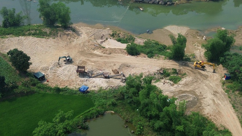 Lào Cai: Cần xử lý nghiêm vi phạm sử dụng đất nông nghiệp làm bến bãi tại xã Gia Phú