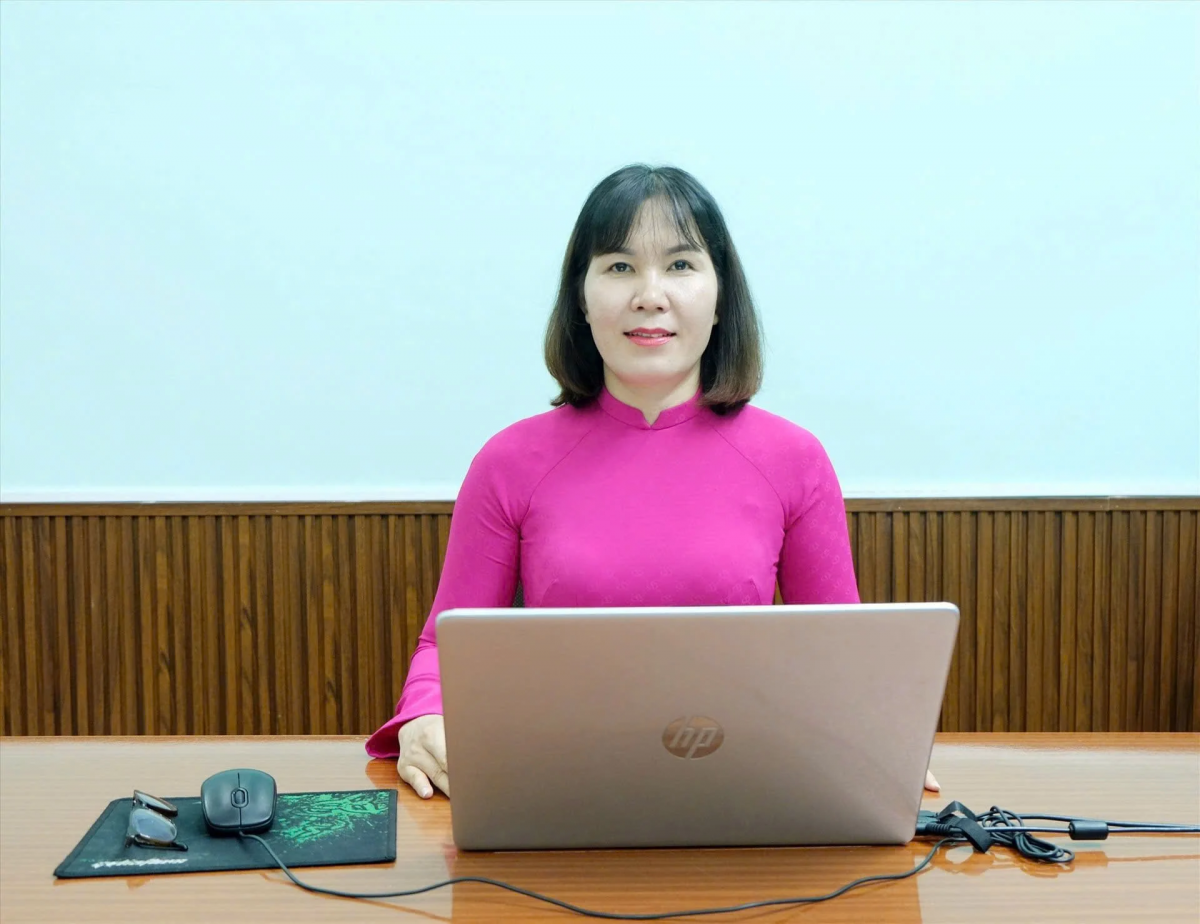 Bà Lê Thị Minh Tâm chia sẻ về nội dung chuẩn bị cho Đại hội IX.