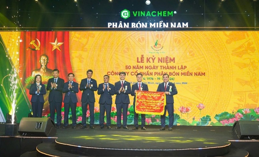 Phân bón Miền Nam: 50 năm tự hào truyền thống - Vững bước vươn ra biển lớn