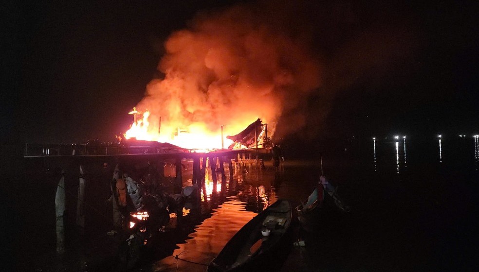 Tp. Huế: Kịp thời khống chế vụ cháy trong đêm, không thiệt hại về người