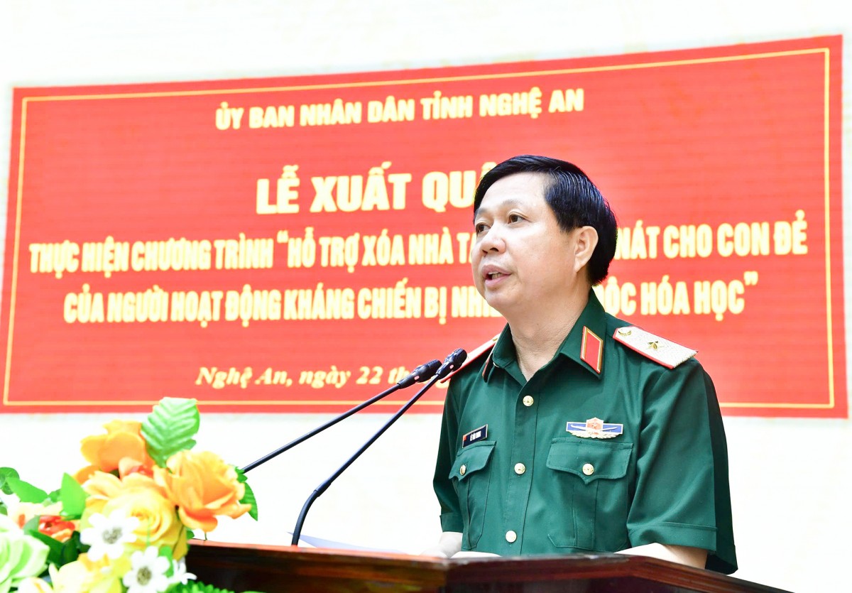 Nghệ An xây dựng, sửa chữa 229 căn nhà tạm, nhà dột nát cho con đẻ của người có công với cách mạng