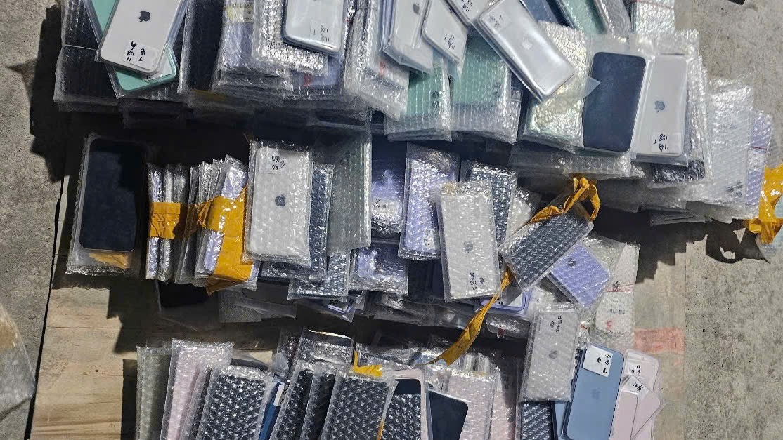 Hải quan phát hiện, bắt giữ hơn 17.000 sản phẩm vi phạm về xuất xứ, nhãn hàng hóa