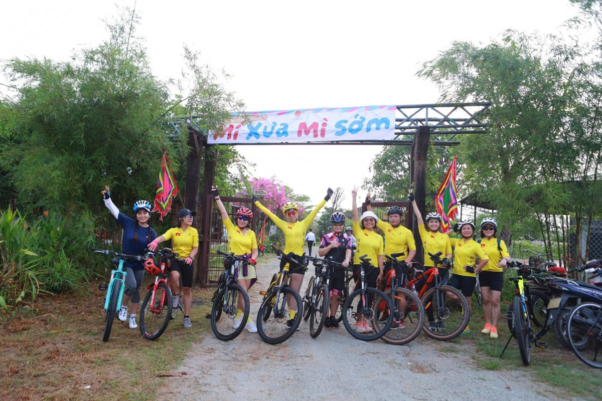 Phiên chợ quê “Mì xưa mì sớm” tái hiện sinh động đời sống làng quê Việt Nam.