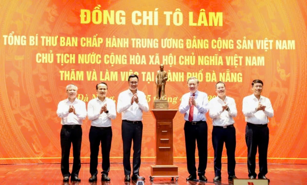 Đà Nẵng: Đổi mới tư duy, đột phá chiến lược hướng tới mục tiêu tăng trưởng hai con số