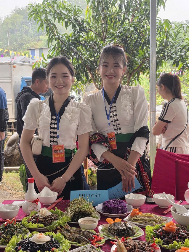 Vui hội “Then Kin Pang” - nét văn hóa độc đáo của người Thái trắng ở Lai Châu