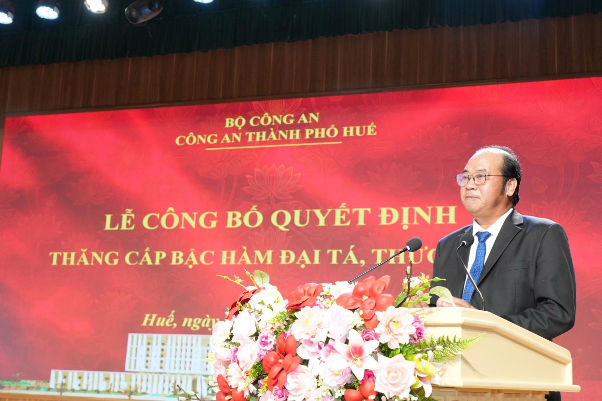 Ông Nguyễn Văn Mạnh - Phó Chủ tịch UBND thành phố phát biểu tại buổi lễ