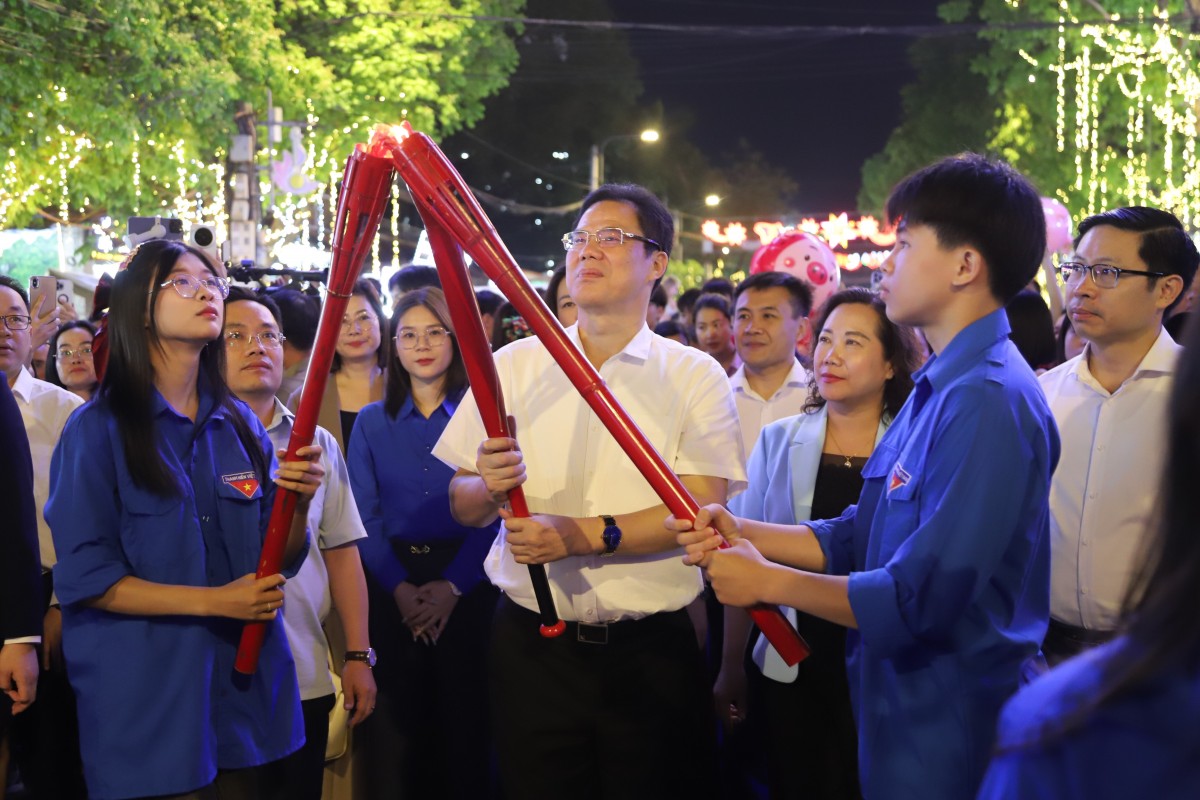 Cao Bằng: Chương trình nghệ thuật 