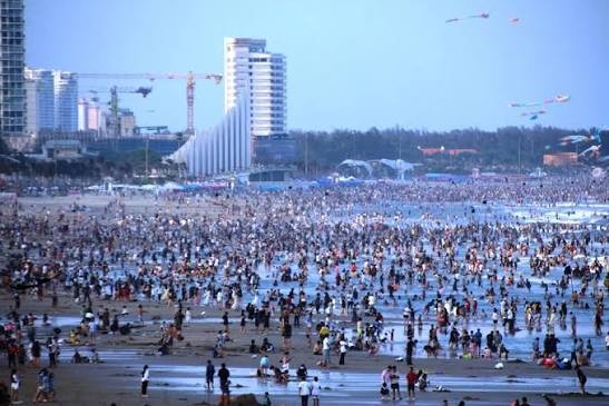 Du lịch TP.HCM bứt tốc trong kỳ nghỉ 9 ngày nghỉ Lễ, thu gần 8.700 tỷ đồng