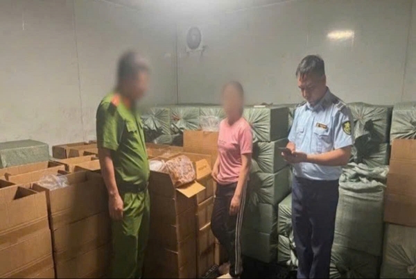 Quảng Ninh: Tiêu hủy gần 3 tấn lòng lợn sấy khô bốc mùi, chuẩn bị tuồn ra thị trường