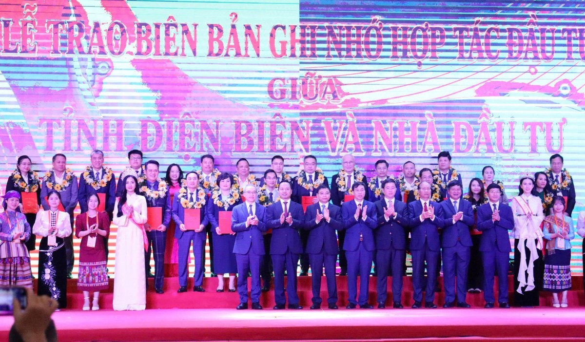 Hơn 1.200 đại biểu tham dự Hội nghị xúc tiến đầu tư tỉnh Điện Biên