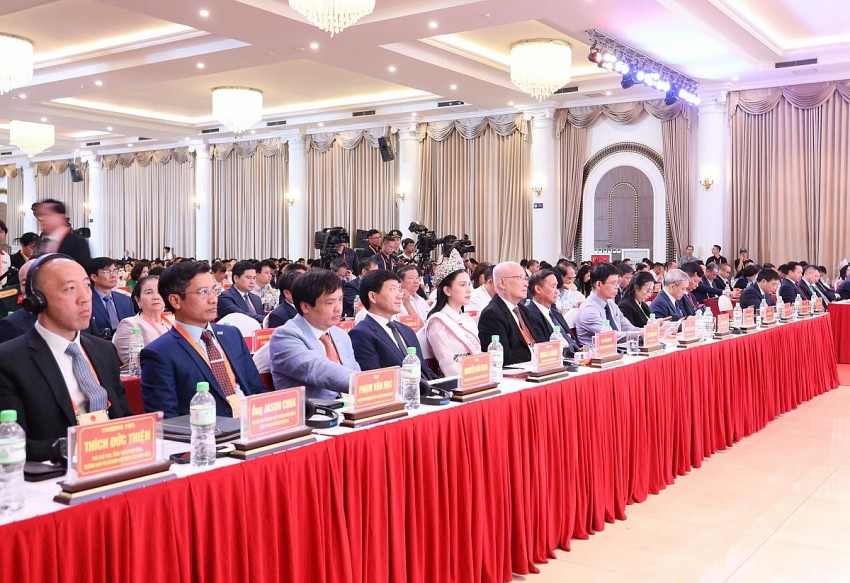 Hơn 1.200 đại biểu tham dự Hội nghị xúc tiến đầu tư tỉnh Điện Biên
