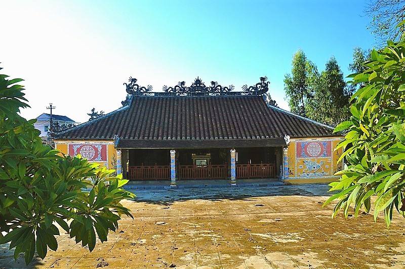 Đình làng Dương Nỗ 