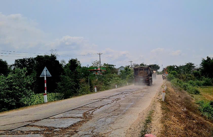 Gia Lai: Có hay không mỏ cát hoạt động khai thác sai quy định được cấp phép?