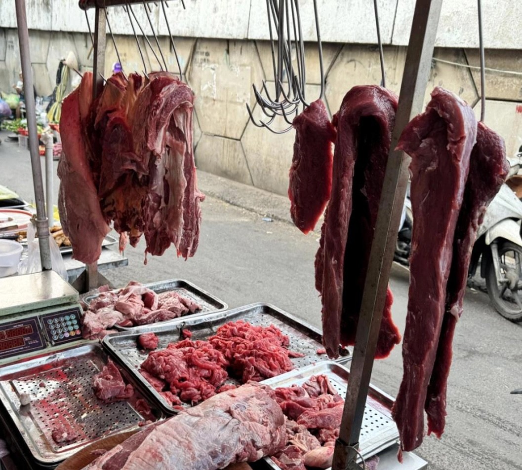 Heo nái ngâm hóa chất thành “thịt bò”, đường dây tiêu thụ hơn 65 tấn bị triệt phá