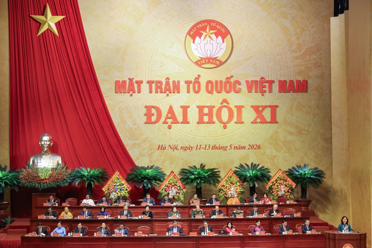 Đoàn Chủ tịch Đại hội
