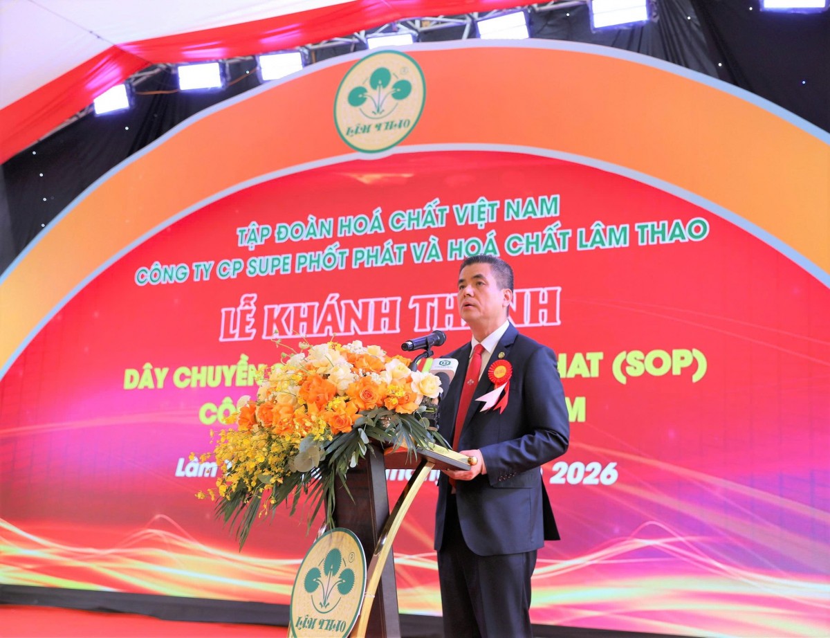 Supe Lâm Thao và 