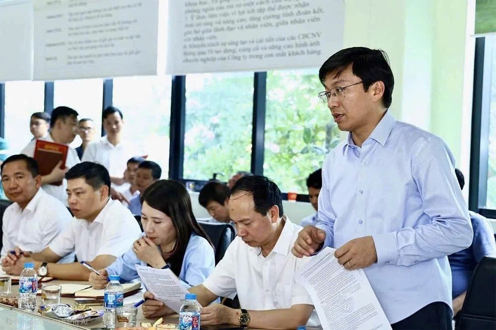 Phú Thọ: Bí thư Tỉnh ủy kiểm tra tiến độ Dự án cải tạo, mở rộng Quốc lộ 2 đoạn Vĩnh Yên - Việt Trì