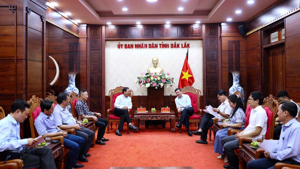 Thứ trưởng Võ Văn Hưng làm việc với UBND tỉnh Đắk Lắk