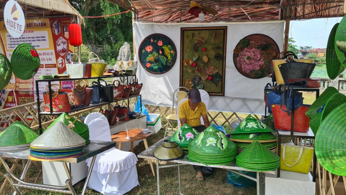 sản phẩm lưu niệm