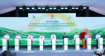 Khởi công tổ hợp sản xuất chè công nghệ cao và sân golf Quân Chu