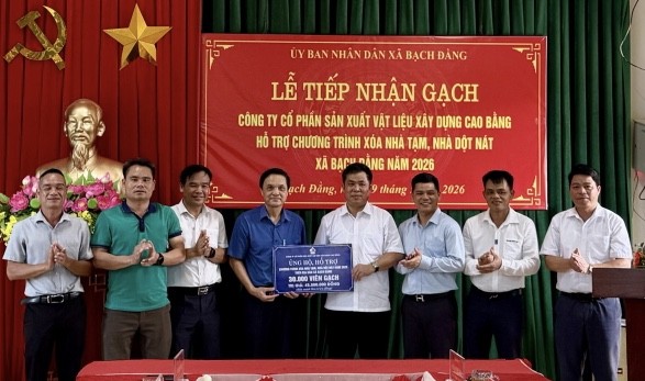 Cao Bằng: Hỗ trợ 71 nghìn gạch cho 2 xã Bạch Đằng, Nguyễn Huệ thực hiện xóa nhà tạm, nhà dột nát