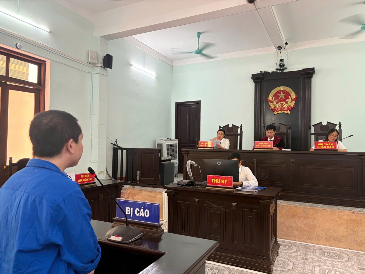 phiên toà xét xử