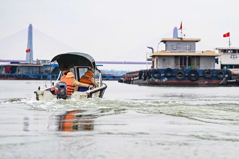 Tăng cường quản lý nhà nước về bảo đảm trật tự an toàn giao thông đường thuỷ nội địa