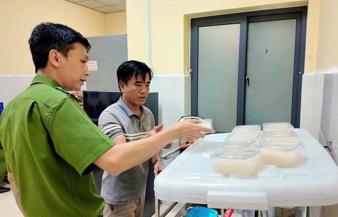 Đà Nẵng khởi tố chủ cơ sở yến vì nghi làm giả thực phẩm