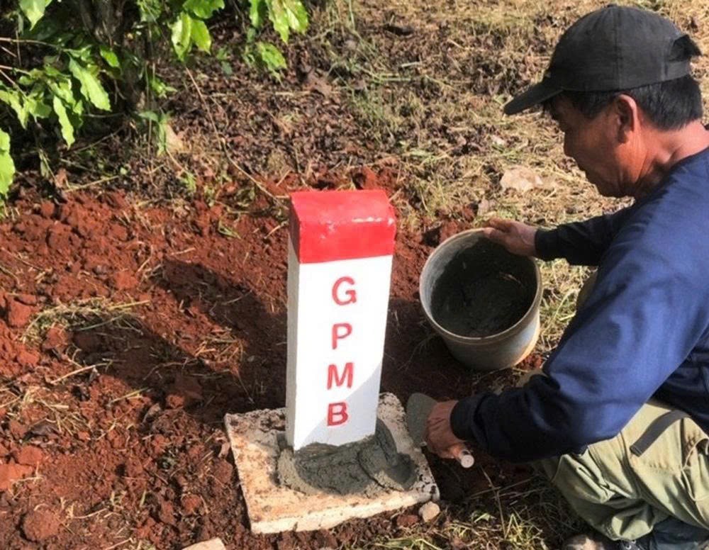 Tập trung tháo gỡ vướng mắc giải phóng mặt bằng và khoáng sản cho các dự án