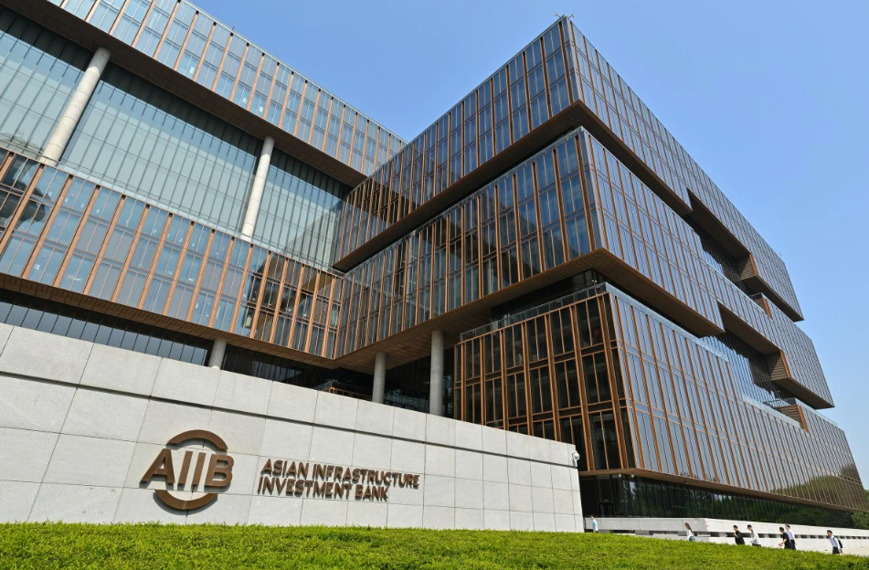 AIIB tung gói hỗ trợ 10 tỷ USD ứng phó khủng hoảng lương thực do xung đột Iran