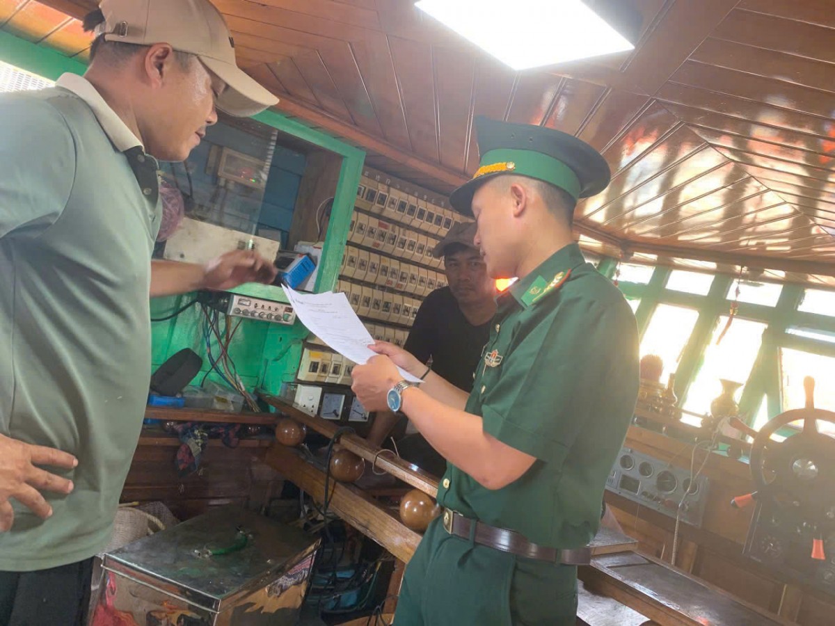 Quảng Trị: Xử phạt hai tàu cá vi phạm các quy định khai thác IUU