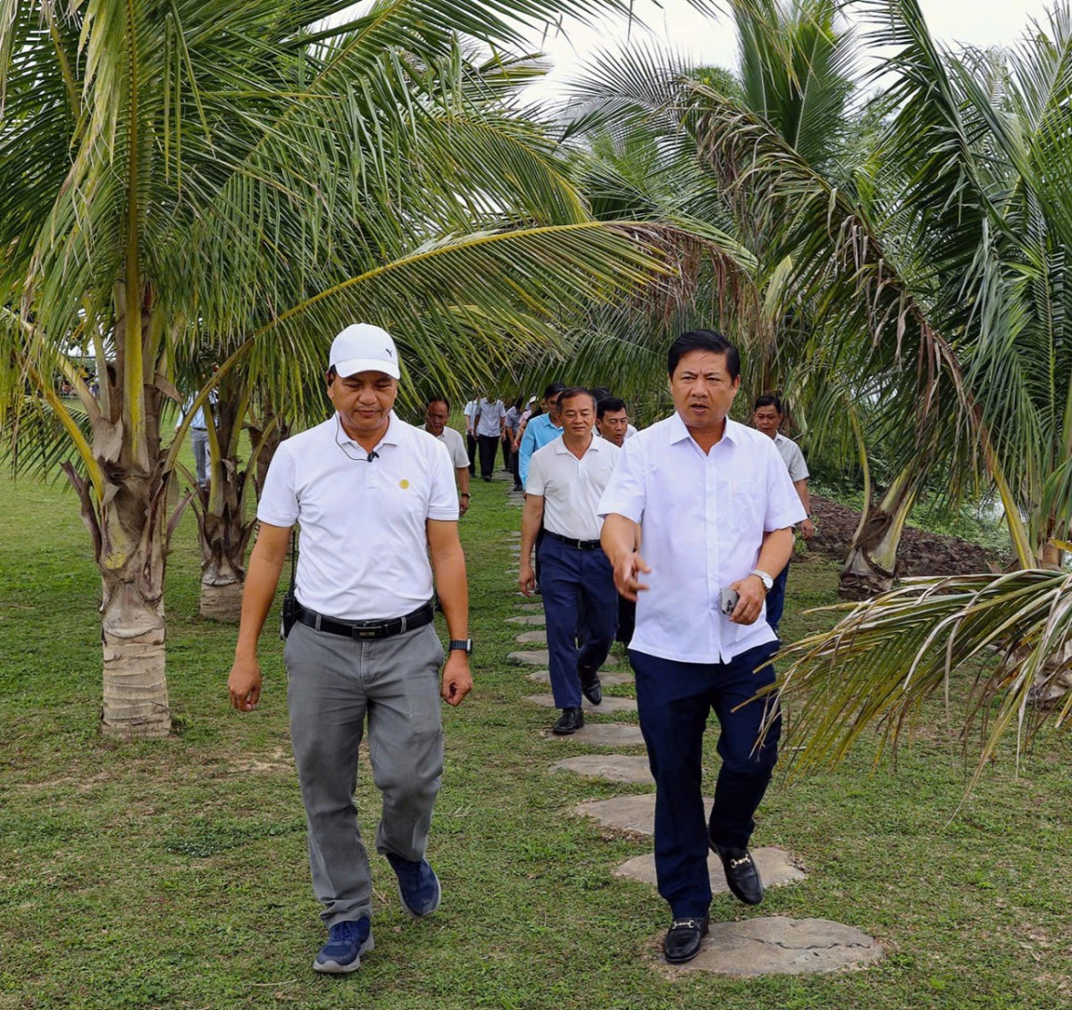 Bí thư Tỉnh ủy Đắk Lắk khảo sát điểm du lịch sinh thái nông nghiệp tại xã Ea Na