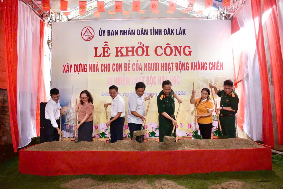 Khởi công xây dựng, sửa chữa 44 căn nhà cho con đẻ người nhiễm chất độc hóa học ở Đắk Lắk