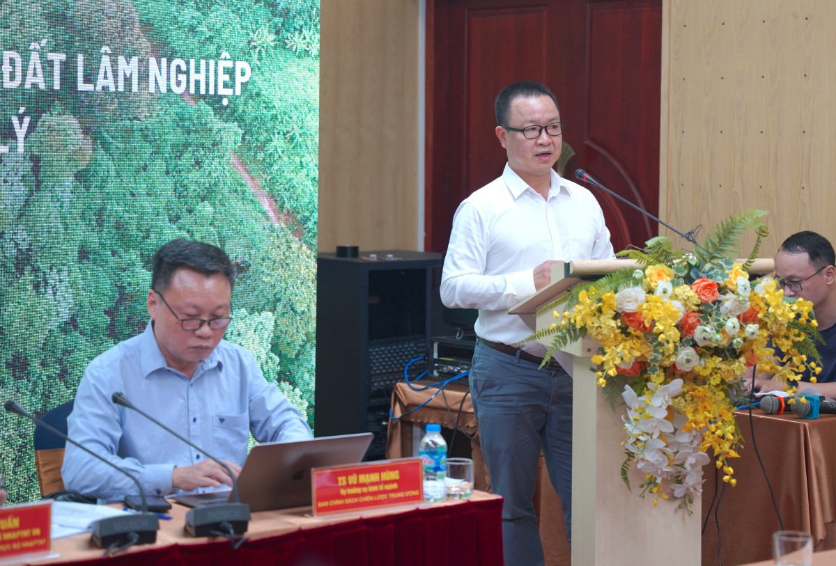 Cần tháo gỡ “khoảng trống” quản lý hơn 3 triệu ha rừng do UBND cấp xã quản lý