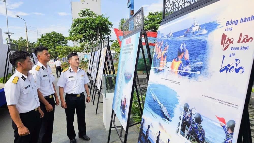 Tuổi trẻ Đà Nẵng lan tỏa tình yêu biển đảo từ đặc khu Hoàng Sa