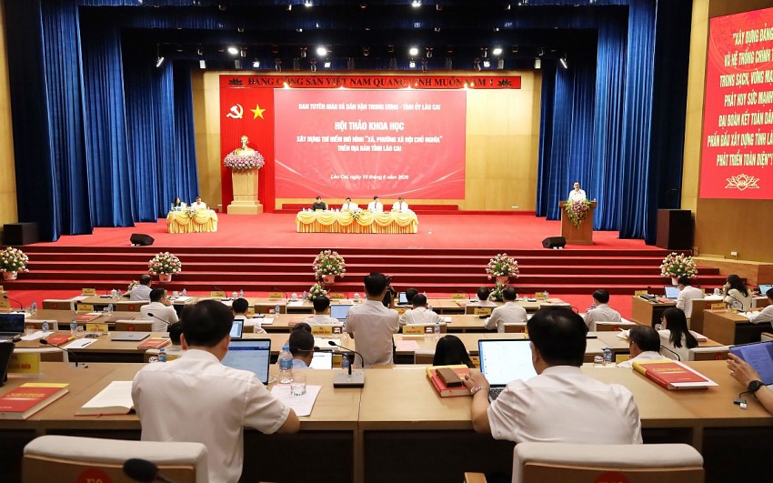 Lào Cai: Tổ chức hội thảo khoa học xây dựng thí điểm mô hình “xã, phường xã hội chủ nghĩa”