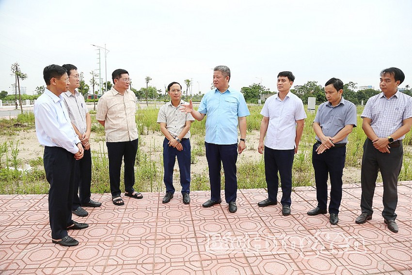 TẬP TRUNG THÁO GỠ ĐIỂM NGHẼN: QUYẾT LIỆT XỬ LÝ DỨT ĐIỂM CÁC DỰ ÁN TỒN ĐỌNG, KÉO DÀI ĐỂ KHƠI THÔNG NGUỒN LỰC
