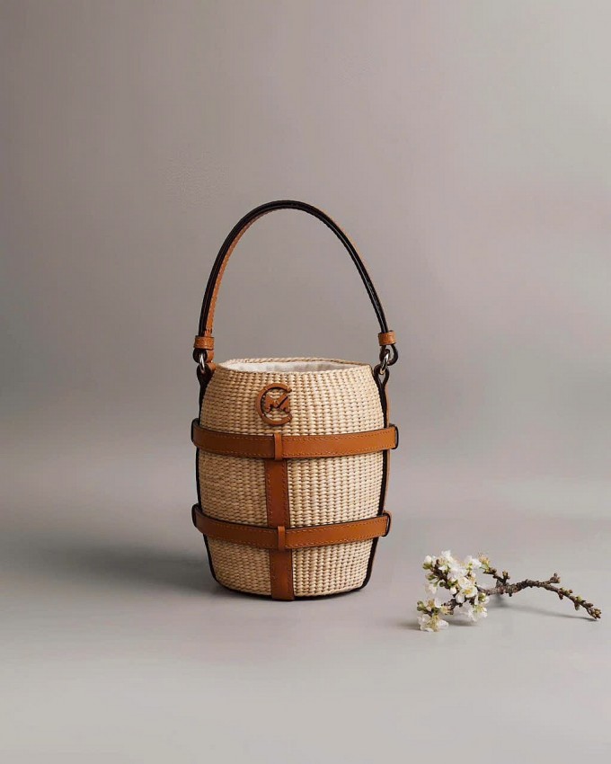 túi xách xuất khẩu mang thương hiệu COMAY của Công Ty Đan Việt Handicraft. 
