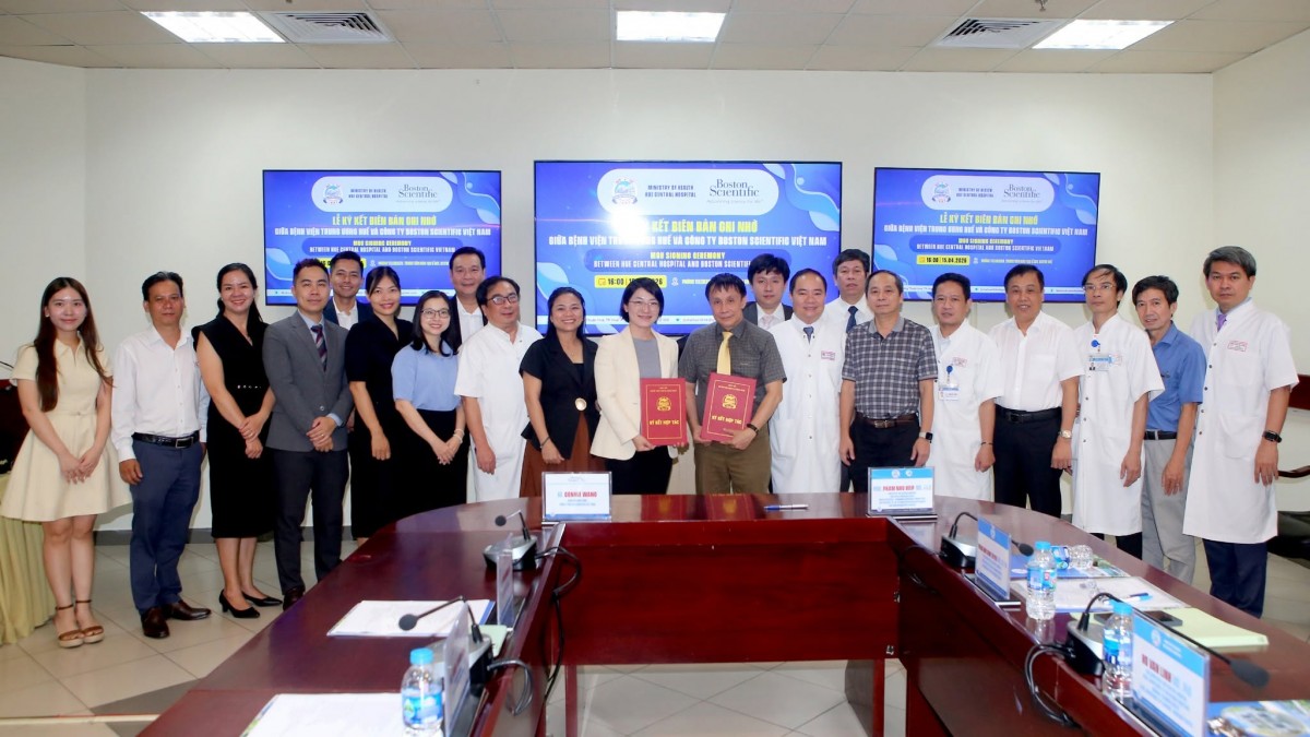 Bệnh viện Trung ương Huế - Y đức là tôn chỉ phục vụ xuyên suốt