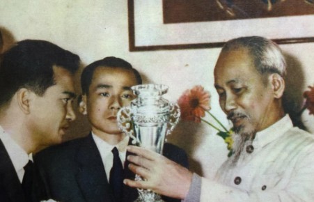 Bác Hồ với phê bình trên Báo chí: Kim chỉ nam cho báo chí cách mạng Việt Nam