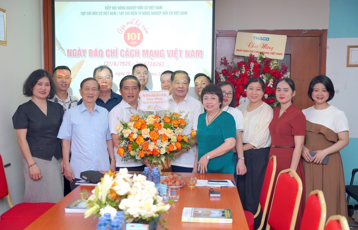 tri an nghe bao tiep tuc doi moi vi nen nong nghiep huu co ben vung
