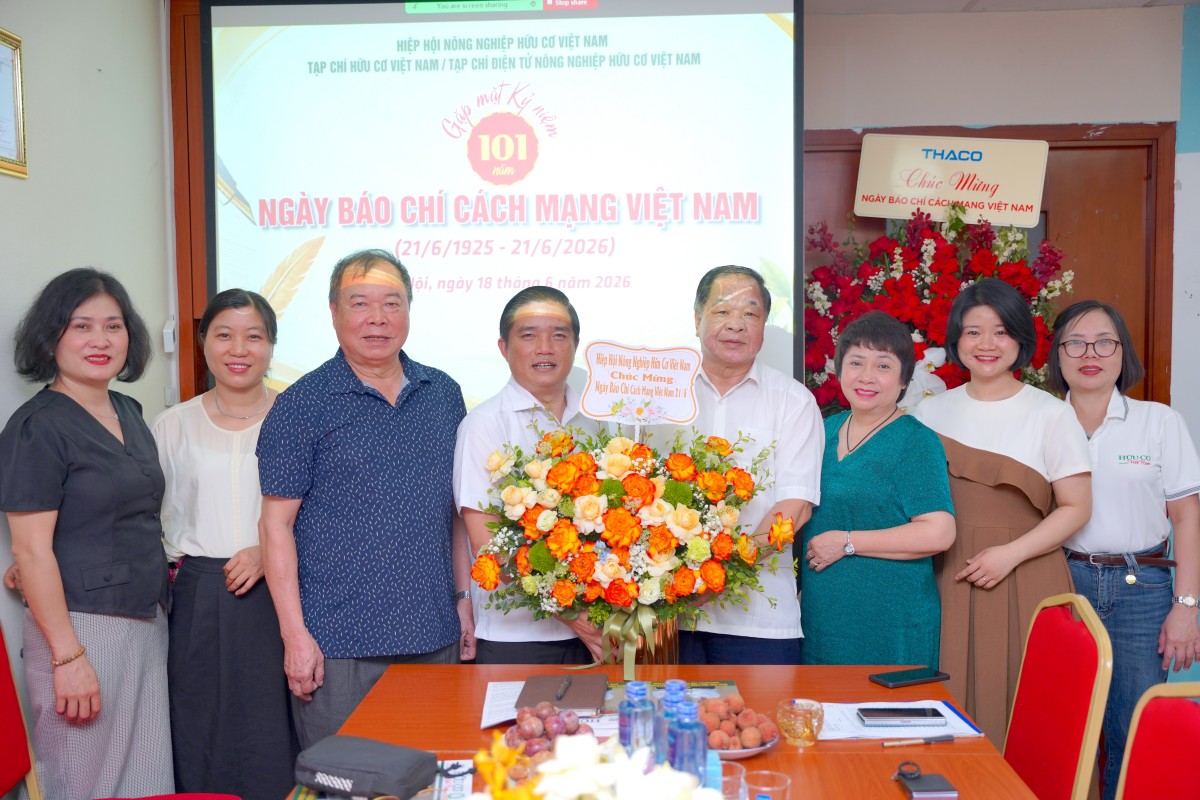 Tri ân nghề báo, tiếp tục đổi mới vì nền nông nghiệp hữu cơ bền vững