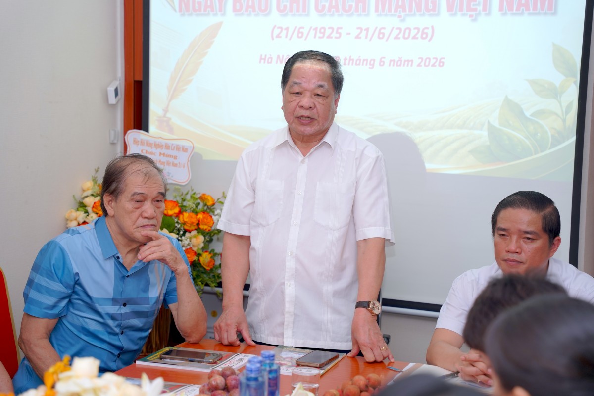 TSKH. Hà Phúc Mịch, Chủ tịch Hiệp hội Nông nghiệp Hữu cơ Việt Nam, Chủ tịch Hội đồng Biên tập Tạp chí Hữu cơ Việt Nam phát biểu chỉ đạo tại chương trình.