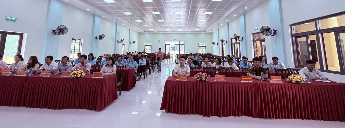 Quang cảnh buổi lễ