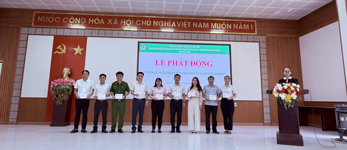 Đà Nẵng: Hà Nha huy động hơn 1,3 tỷ đồng từ “Tuần lễ gửi tiết kiệm vì người nghèo”